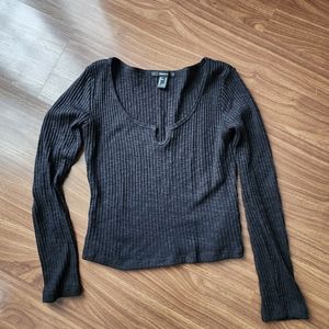 Long sleeve top